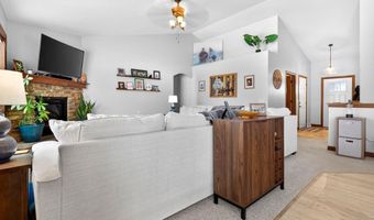 1148 W WILLIS Way, Appleton, WI 54913