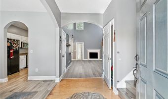 5703 Newnan Cir, Austell, GA 30106