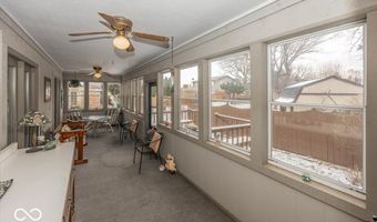 6943 Arjay Dr, Indianapolis, IN 46217
