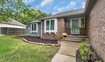 4650 Farmstead Ct, Bel Aire, KS 67220
