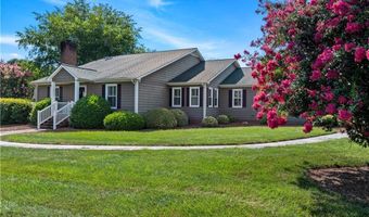 137 Hidden Creek Dr, Advance, NC 27006