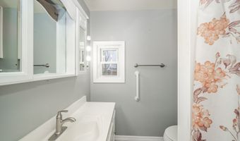 11114 N 300 E, Alexandria, IN 46001