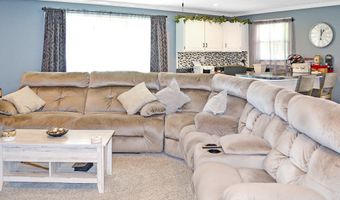 793 King Ridge Dr, Ashland, OH 44805