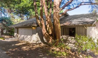 17454 BLUFF Dr, Brookings, OR 97415