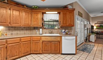 2105 Brookhaven Dr, Alma, AR 72921