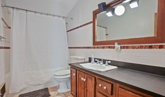 12 Sage Rd, Danbury, CT 06810
