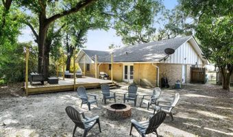 8 Hartford Pl, Gulfport, MS 39507