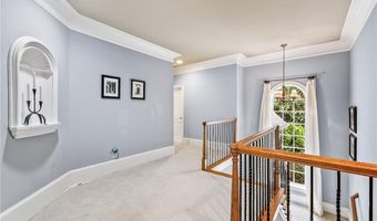 221 Allmond Ln, Alpharetta, GA 30004