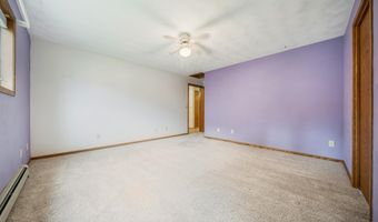 2232 N CLOUDVIEW Dr, Appleton, WI 54914