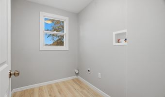 949 E 6th St, Ashtabula, OH 44004