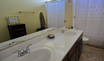 212 HERITAGE Ln, Aztec, NM 87410