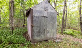77 Knowles Rd, Belgrade, ME 04917