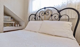 300 Swallow Pl, Alamogordo, NM 88310
