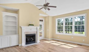330 Lighthorse Cir, Aberdeen, NC 28315