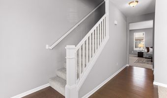286 Springview St, Ann Arbor, MI 48103