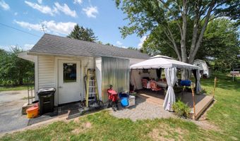 1418 Moore Rd, Adrian, MI 49221