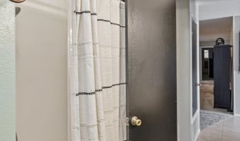 3003 Sunland Dr, Alamogordo, NM 88310