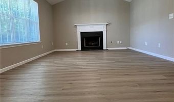 2717 LAKE PARK Rdg E, Acworth, GA 30101