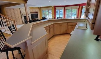6102 Creek Ridge Ct, Minnetonka, MN 55345