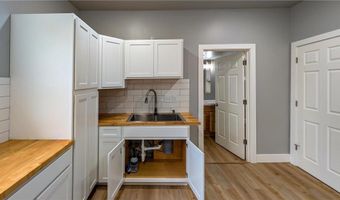 624 E Hawthorne St, Albert Lea, MN 56007