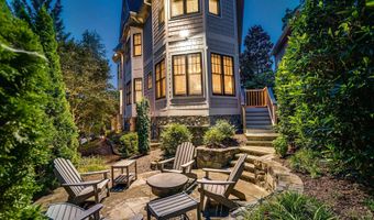 2807 1ST Rd N, Arlington, VA 22201