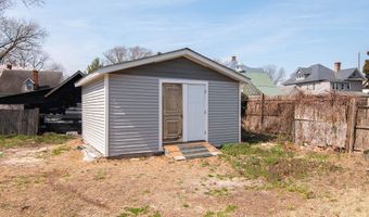 235 W 10 St, Laurel, DE 19956