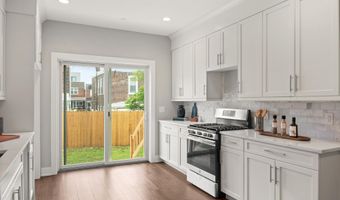 429 LEMONTE St, Philadelphia, PA 19128