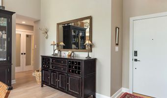 4 SPA CREEK Lndg B3, Annapolis, MD 21403