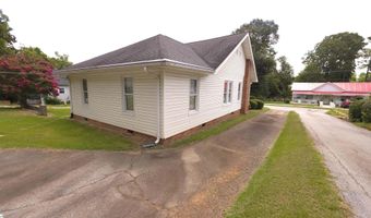 102 Wardlaw St, Abbeville, SC 29620