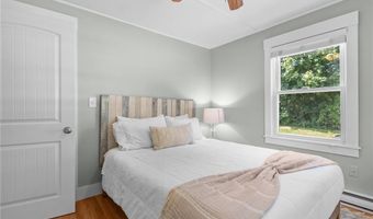 1 Irvings Path, Narragansett, RI 02882