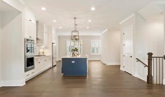 355 Chiswick Cir, Alpharetta, GA 30009