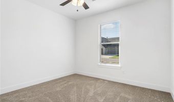 6902 SW Basswood Ave, Bentonville, AR 72713