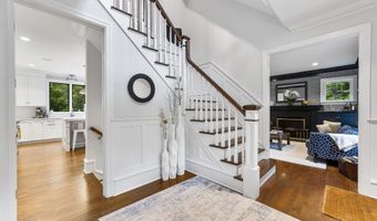 99 Porchuck Rd, Greenwich, CT 06831