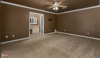 107 S Parkridge Dr, Benton, LA 71006
