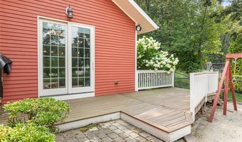 1 Robin Way, North Smithfield, RI 02896