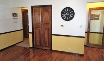 622 Center St, Alden, IA 50006