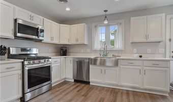 603 S Raccoon Rd 13, Austintown, OH 44515
