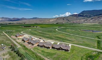 65 Winchester Dr 6, Cody, WY 82414