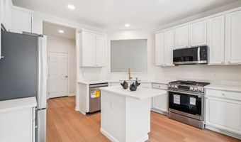 16702 TORTOLA Dr, Accokeek, MD 20607