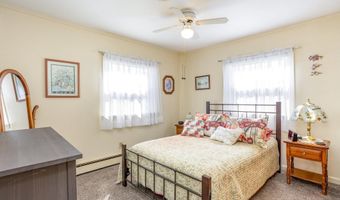 10 PROPELLER Dr, Baltimore, MD 21220