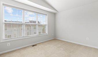 43247 LOUDOUN RESERVE Dr, Ashburn, VA 20148