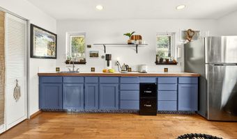 2026 Ashland Mine Rd, Ashland, OR 97520