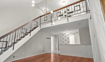 6356 11TH Rd N, Arlington, VA 22205