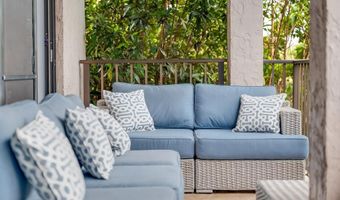 940 S Kihei Rd B-301, Kihei, HI 96753