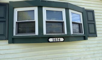 1034 Rosewood Dr, Altoona, PA 16601