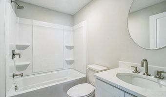 2 Garrison St, Billerica, MA 01821