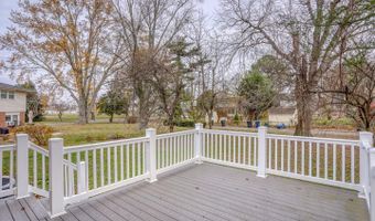 811 SUNSET Ter, Dover, DE 19904