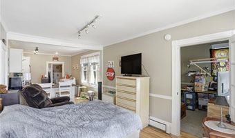 192 Washington Rd, Barrington, RI 02806