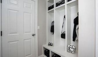 3018 Canopy Tree Way 10, Ann Arbor, MI 48103