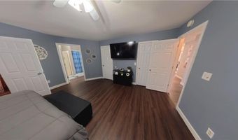 980 Lake Viking Ter, Altamont, MO 64620